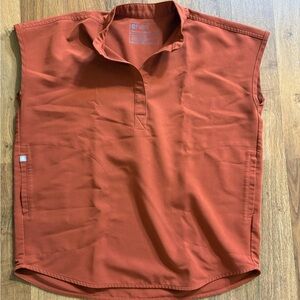 Figs Auburn Rafaela scrub top